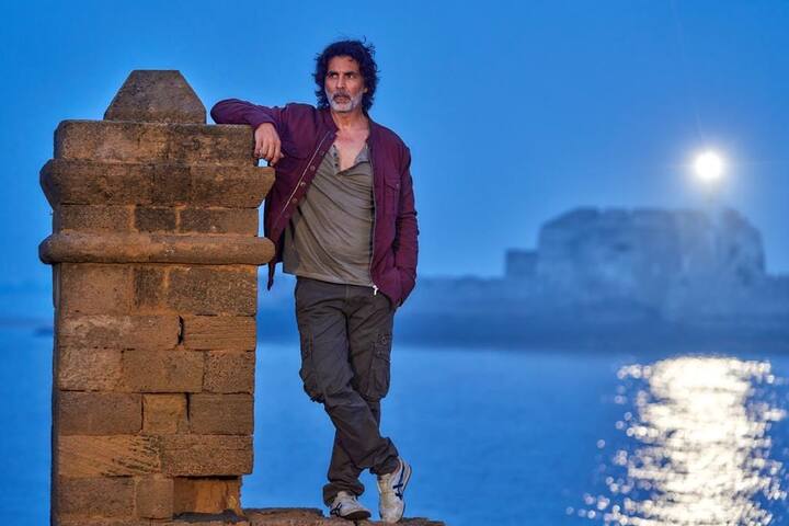 নিজের কেরিয়ারে অজস্র ব্লকবাস্টার ছবি দর্শকদের উপহার দিয়েছেন অক্ষয়। এমনকী এখনও তাঁর একের পর এক ছবি বক্স অফিস দাপিয়ে বেড়ায়।