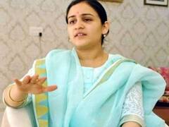 Photos: BJP में शामिल हुईं मुलायम की बहू Aparna yadav, जानिए उनके बारे में सबकुछ