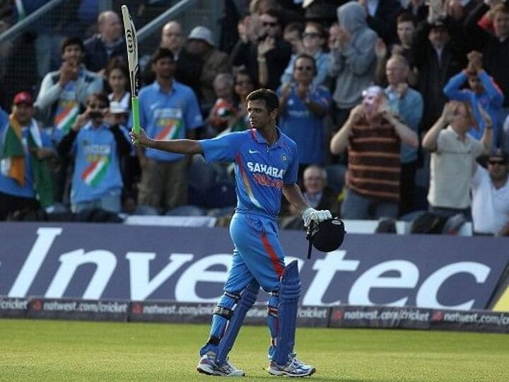 वर्तमान में टीम इंडिया के कोच राहुल द्रविड़ भी दक्षिण अफ्रीका के खिलाफ खासे सफल बल्लेबाज रहे हैं. द्रविड़ ने 36 मैचों में 39 की औसत से 1309 रन बनाए हैं.