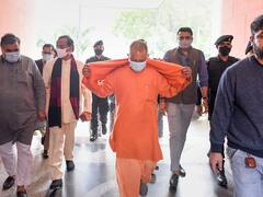 Noida आने से बचते हैं Akhilesh Yadav और Mayawati, CM Yogi ने कसा तंज