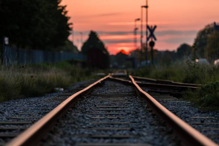 सेंट्रल रेलवे के इन पदों पर आवेदन करने की अंतिम तारीख 16 फरवरी 2022 है. इस तारीख के बाद आवेदन स्वीकार नहीं होंगे.