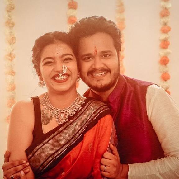 ‘सा रे ग म प लिटिल चॅम्प’ या स्पर्धेमुळे रोहित राऊत हे नाव महाराष्ट्रातील घराघरांत पोहोचले.