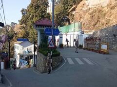 Mussoorie Corona Update: मसूरी आईएएस एकेडमी के 84 ट्रेनी IAS अधिकारी और कर्मचारी हुए कोरोना पॉजिटिव, मचा हड़कंप
