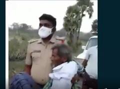 SI Wins everyone’s Hearts: తన మానవత్వంతో అందరి మనసులు గెలుస్తున్న ఎస్సై |ABP Desam