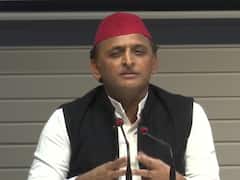 Samajwadi Pension Yojana: अखिलेश यादव के चुनावी वादे से फिर शुरू हुई चर्चा, जानें- क्या है समाजवादी पेंशन योजना?