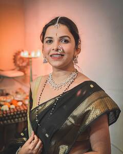 काळी साडी, हलव्याचे दागिने सिद्धार्थ आणि मितालीच्या पहिल्या संक्रातीचा थाट; पाहा फोटो