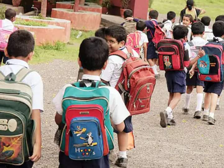 Maharashtra schools for students of classes 1 to 12 will reopen from January 24 Maharashtra School Opening: महाराष्ट्र में स्कूलों को लेकर बड़ा फैसला, 24 जनवरी से इन बच्चों के लिए खुल जाएंगे स्कूल