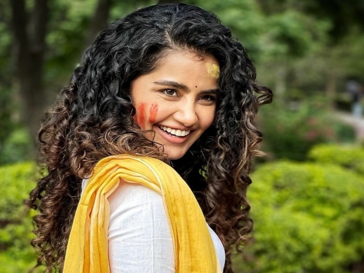 Anupama Parameswaran Salary : முதலில் லிப்லாக்கிற்கு நோ... ரூ. 50 லட்சம் சம்பளம் என்றதும் ஓகே சொன்ன தனுஷ் பட நடிகை...!