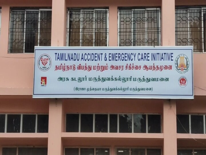 6ஆவது நாளாக முட்டிபோட்டு போராட்டம் நடத்தும் பயிற்சி மருத்துவர்கள் - ஏன் தெரியுமா?