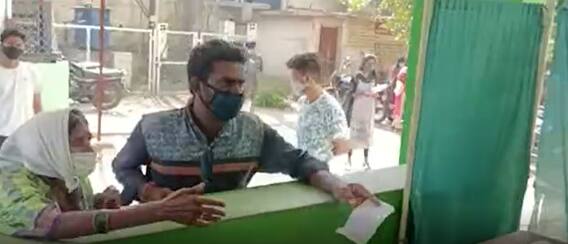 Jagityal Corona Cases: ముగ్గురు వైద్యులకి కొవిడ్.. ఆస్పత్రికి వెళ్లాలంటే భయపడుతున్న జనాలు |ABP Desam