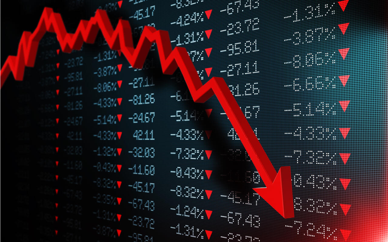 Market Crash: Sensex Breaks More Than 750 Points - Nifty Slips Below  18,000, Investors Clear Rs 2.5 Lakh Crore | Market Crash: ਸੈਂਸੈਕਸ ਧੜੰਮ ਕਰਕੇ  ਡਿੱਗਿਆ, ਨਿਫਟੀ 18,000 ਤੋਂ ਹੇਠਾਂ ਖਿਸਕਿਆ, ਨਿਵੇਸ਼ਕਾਂ ਨੂੰ ...