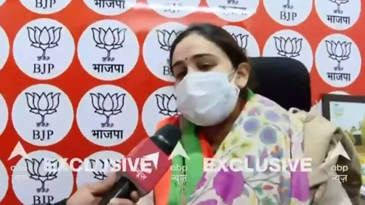 UP Election 2022: Aparna Yadav After Joining BJP says Took Blessings From Mulayam Singh, Difference Of Ideology With SP Aparna Yadav BJP: ములాయం సింగ్ దీవెనలతోనే భాజపాలో చేరాను: ABPతో అపర్ణా యాదవ్