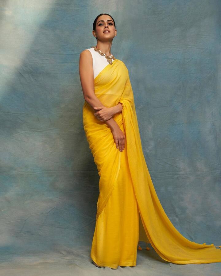 తెలుగువారికి బొమ్మరిల్లు హాసినిగా ఎప్పటికీ గుర్తంటుంది జెనీలియా. -Image credit: Genelia Dsouza/Instagram