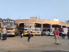 Bastar Corona News: बस्तर में कोरोना से हालात बेकाबू होने पर थम सकते हैं बसों के पहिए, कलेक्टर ने जानेें क्या कहा?