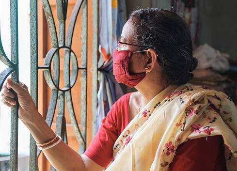 Karnataka COVID-19 Revises Guidelines for Corona Testing Home Isolation Quarantine Details Karnataka Govt Releases Revised Covid Testing And Quarantine Guidelines | Check Details