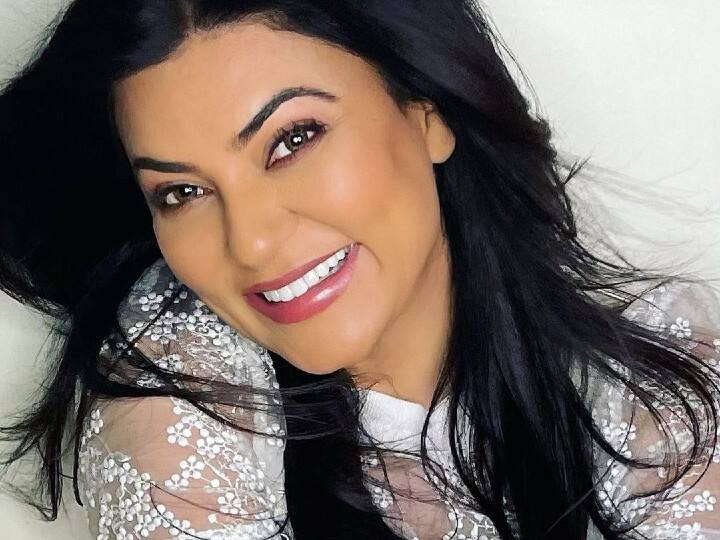 Sushmita Sen Bags International Association of Working Women Award for 'Aarya 2' Sushmita Sen Bags International Association Of Working Women Award For 'Aarya 2'