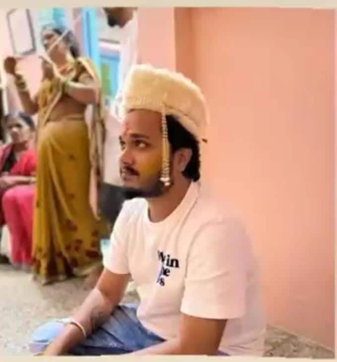 जुईलीने तिच्या इन्स्टाग्राम अकाऊंटवर ग्रहमकाचे फोटो पोस्ट केले आहेत.