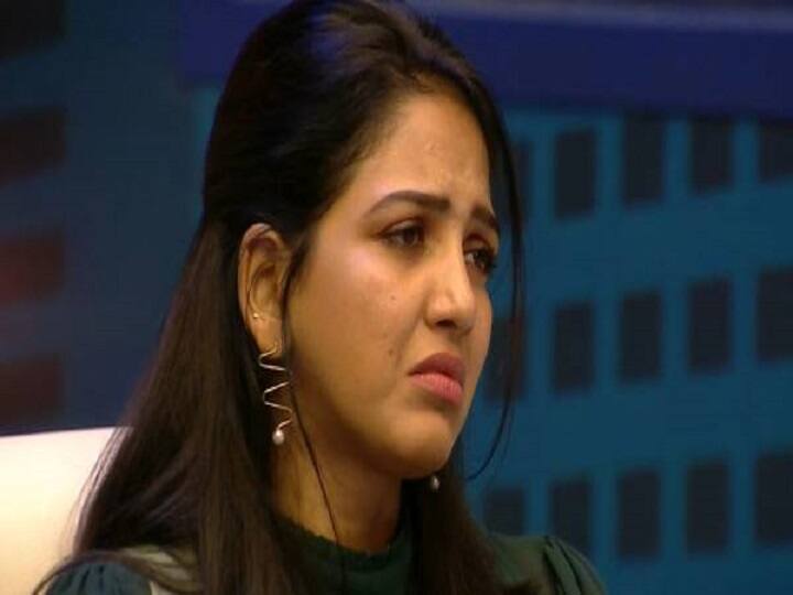 bigg boss pavani reddy tests positive for covid 19 posted in instagram Pavani Reddy Covid Positive: அச்சச்சோ இப்போதான வெளியே வந்தாங்க..பிக்பாஸ் பாவனி ரெட்டிக்கு கொரோனா..!