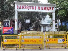 Delhi Coronavirus Restrictions: दिल्ली में प्रतिबंधों में ढील कब? इस सवाल पर केजरीवाल सरकार ने दिया ये बड़ा बयान