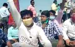 AP Govt Teachers Slogans : రాష్ట్రవ్యాప్త ఉపాధ్యాయుల ఆందోళనలో పుష్ప పంచ్ డైలాగులు పేల్చిన టీచర్లు