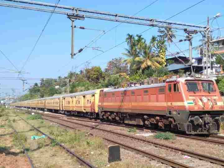 indian Railway will teach defiant passengers Etiquette in train board issued order ANN Railway यात्रियों को सिखाया जाएगा Train में चलने का 'शऊर', बोर्ड ने जारी किया आदेश