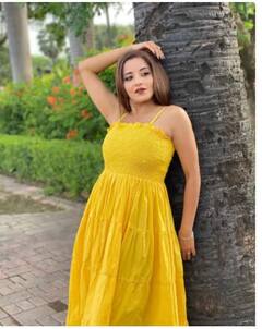 Monalisa Photos : ਪੀਲੇ ਰੰਗ ਦੀ ਡਰੈੱਸ 'ਚ ਭੋਜਪੁਰੀ ਅਦਾਕਾਰਾ ਮੋਨਾਲੀਸਾ ਦਾ ਕਾਤਲਾਨਾ ਲੁੱਕ