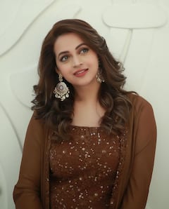 Actress bhavana : காதல் வைத்து காத்திருந்தேன்..நடிகை பாவனா லேட்டஸ்ட் க்ளிக்ஸ் !