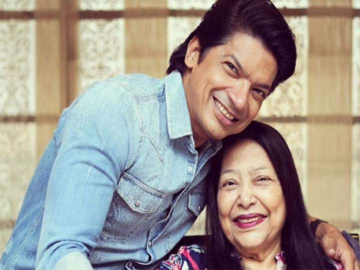 Singer Shaan Mother Death Shaan's mother Sonali Mukherjee passed away, Kailash Kher confirmed Singer Shaan Mother Death: गायक शान की मां Sonali Mukherjee का निधन, Kailash Kher ने ट्वीट कर दी जानकारी, शोक में डूबे शान