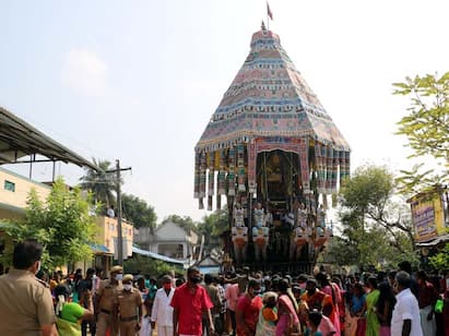 Thaipusam procession at Tirucherai Saranathaperumal temple திருச்சேறை சாரநாதப்பெருமாள் கோயிலில் தைப்பூச தேரோட்டம்