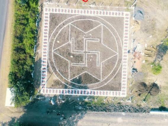 Sehore News: मध्य प्रदेश का एकमात्र तुलसी आंगन मनरेगा पार्क बना चर्चा का विषय, जानें आखिर क्या है वजह? Sehore News: मध्य प्रदेश का एकमात्र तुलसी आंगन मनरेगा पार्क बना चर्चा का विषय, जानें आखिर क्या है वजह?