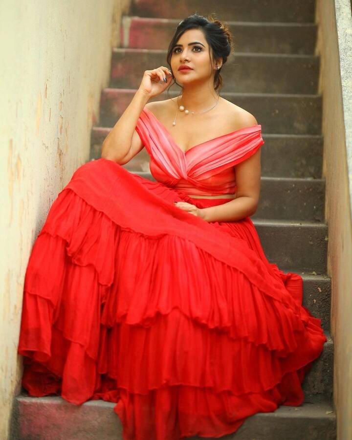అషూ రెడ్డి (Image credit: Ashureddy/Instagram)