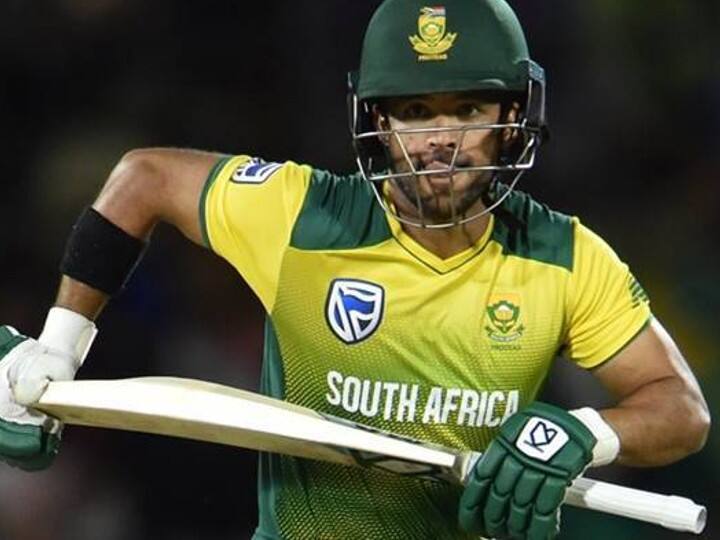 घरेलू मैदानों पर भारत के खिलाफ वनडे मैचों में सबसे सफल बल्लेबाजों की इस लिस्ट में जेपी डुमिनी पांचवे नंबर पर हैं. इन्होंने भारत के खिलाफ 13 मैचों में 38.90 की औसत से 428 रन बनाए हैं.