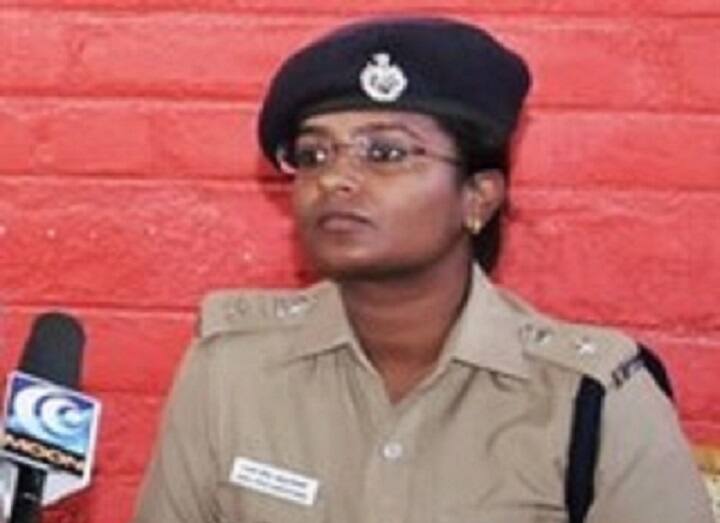 Exclusive | மாணவி தற்கொலையில் மதமாற்ற சர்ச்சை உண்மையா?- தஞ்சை எஸ்பி பிரத்யேகப் பேட்டி Is the conversion controversy in student suicide real? - Tanjore SP exclusive interview Exclusive | மாணவி தற்கொலையில் மதமாற்ற சர்ச்சை உண்மையா?- தஞ்சை எஸ்பி பிரத்யேகப் பேட்டி