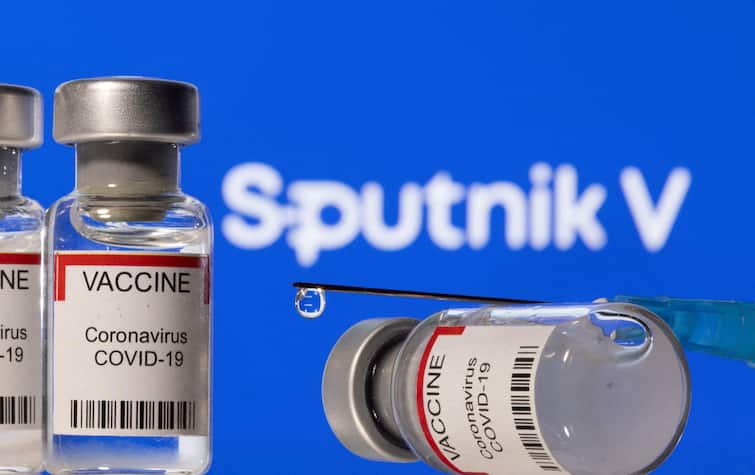 sputnikv vaccine is most effective on omicron two doses of sputnik more effective against omicron than pfizer Sputnik V : स्पुटनिक व्ही लस ओमायक्रॉन व्हेरियंट विरुद्ध अधिक प्रभावी : रिसर्च
