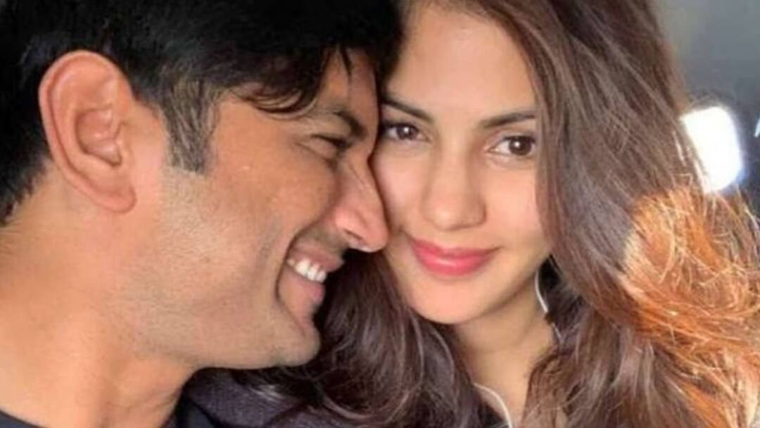 Sushant Singh Rajput's Birth Anniversary: Rhea Chakraborty Says 'Miss You So Much' With An Adorable Throwback Video Sushant Singh Birth Anniversary: সুশান্ত সিংহের জন্মদিনে বিশেষ ভিডিও শেয়ার করে আবেগঘন রিয়া