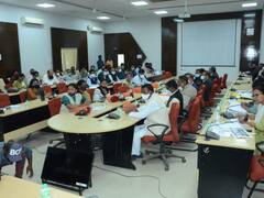 Bastar News: जगदलपुर शहर के कोरोना पॉजिटिव मरीजों पर नजर रखेगी प्रशासन, कांटेक्ट ट्रेसिंग कर जुटाएगी जानकारी