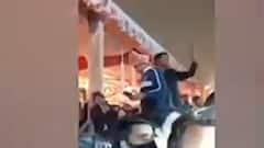 Agra : सपना के कार्यक्रम ने उड़ी नियमों की धज्जियां, प्रोग्राम के दौरान उमड़ी सैकड़ो लोगों की भीड़