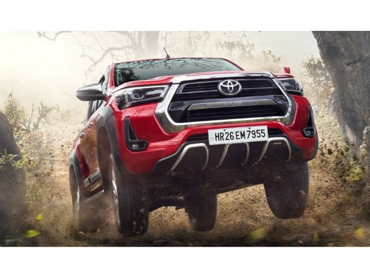 Toyota Hilux Pick-Up Truck Launched in India — Know All About Specs, Features & Variants