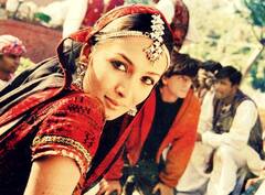 Malaika Arora Chaiya Chaiya Song: जब छैयां छैयां गाने को शूट करते हुए बहने लगा था मलाइका अरोड़ा की कमर से खून