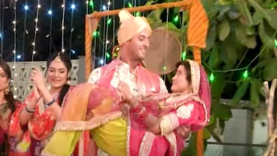 Meet: Couple celebrates their first Lohri after marriage