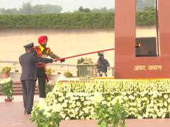 Watch: जवानों का मार्च, शहीदों को नमन...National War Memorial की मशाल में हुआ Amar Jawan Jyoti का विलय