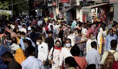 Coronavirus Cases Today: कोरोना की बेकाबू रफ्तार, देश में पिछले 24 घंटों में 3 लाख 47 हजार केस दर्ज, 703 की मौत