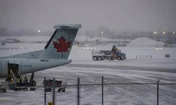 કેનેડામાં ઠંડીમાં થીજી જતાં ગુજરાતના પટેલ પરિવારના ચાર સભ્યોના મોત, અમેરિકામાં ગેરકાયદે પ્રવેશવા જતાં નીપજ્યું મોત કેનેડામાં ઠંડીમાં થીજી જતાં ગુજરાતના પટેલ પરિવારના ચાર સભ્યોના મોત, અમેરિકામાં ગેરકાયદે પ્રવેશવા જતાં નીપજ્યું મોત