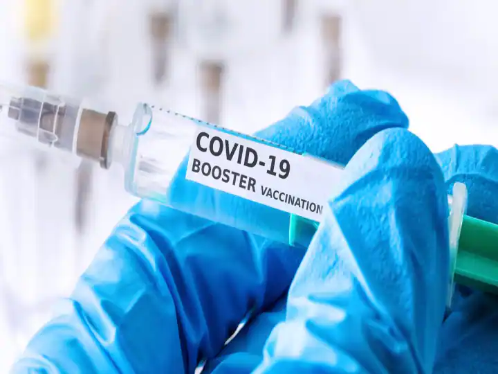 Covid-19 Booster Dose Corona Precaution dose 18 Plus age group from today, Check eligibility, price How to book Booster Dose Covid 19 Precaution Dose : बूस्टर डोस घ्या... पण कसा? नोंदणीपासून किमतीपर्यंत सर्व प्रश्नांची उत्तरं एका क्लिकवर