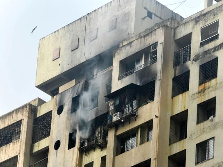 Mumbai: Two Dead, 17 Injured After Fire Breaks Out At 20-Storey Residential Building In Tardeo. Firefighting, Rescue Ops Underway Mumbai: Seven Dead, 16 Injured After Major Fire Breaks Out At 20-Storey Residential Building In Tardeo