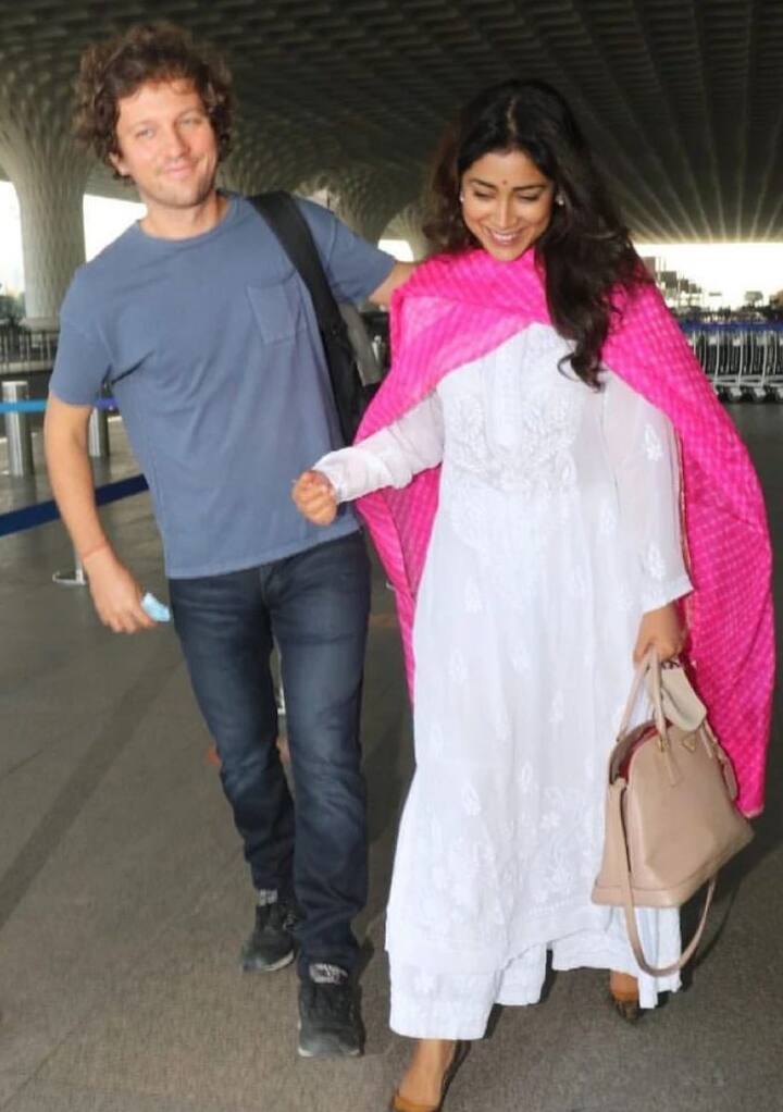 ముంబై ఎయిర్పోర్ట్లో.... (Image courtesy - @ Andrei Koscheev/Instagram)