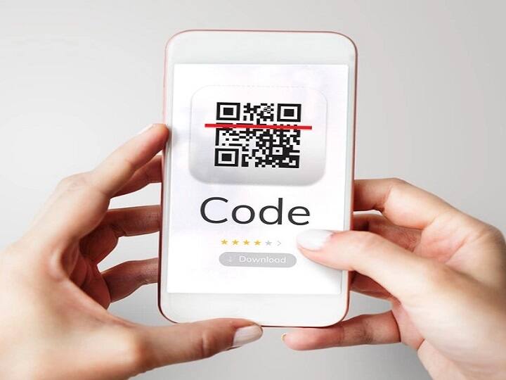 Alert QR code Scam in India in UPI payment check how to secure Bank account Alert! कभी लालची मत बनो! क्यू आर कोड से ऑनलाइन फ्रॉड से सिक्योर रहने के लिए अपनाएं ये  टिप्स