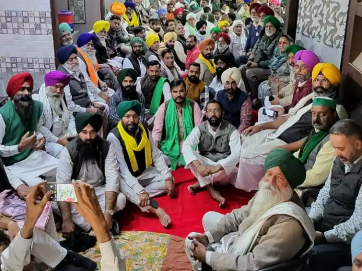 Samyukt Kisan Morcha: 31 जनवरी को विश्वासघात दिवस मनाएगा संयुक्त किसान मोर्चा, जानिये क्या है प्लान Samyukt Kisan Morcha: 31 जनवरी को विश्वासघात दिवस मनाएगा संयुक्त किसान मोर्चा, जानिये क्या है प्लान