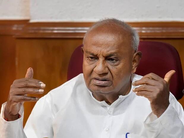 Former Prime minister OF India HD Devegowda was admitted on Jan 21 after found Corona positive HD Devegowda Corona : ભારતના પૂર્વ વડાપ્રધાન દેવગૌડાને કોરોના થતા કરાયા હોસ્પિટલાઇઝ, તેમની તબિયતને લઈને હોસ્પિટલે શું કહ્યું?