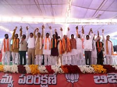 AP BJP: ఒకటో తేదీన జీతాలు, పింఛన్లు ఇవ్వలేరు ఇంకే పాలిస్తారు.. వైఎస్‌ఆర్‌సీపీ ప్రభుత్వంపై బీజేపీ సెటైర్లు